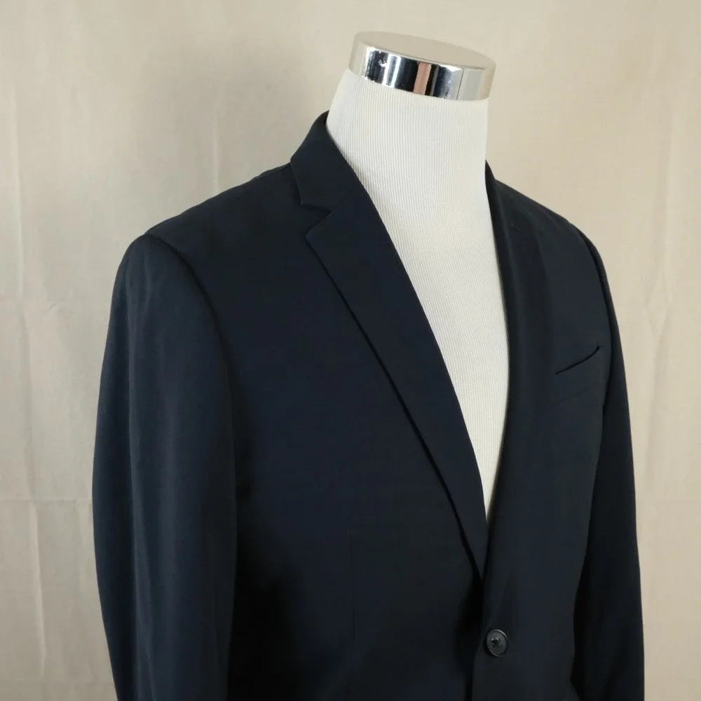 Banana Republic 38S Modern Slim Sport Coat 100% Wool Navy Blue Two Button Vented